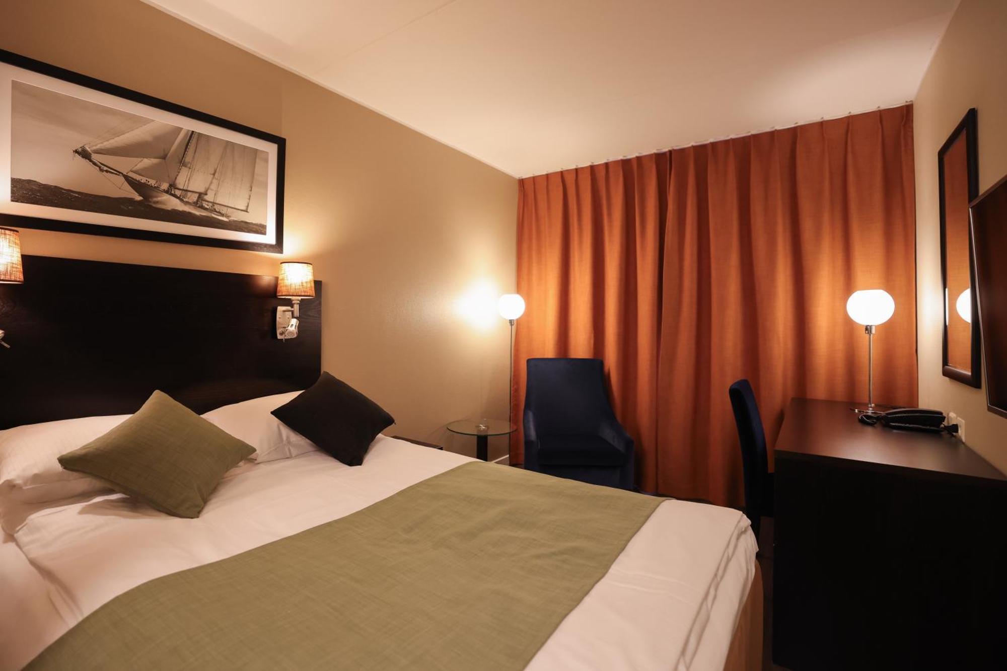 Quality Hotel Флурьо Екстер'єр фото